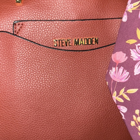 NWT Steve Madden Tote and 6 Twillys - Picture 3 of 8